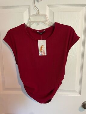 Ribbed Crewneck Crop Top in Deep Red